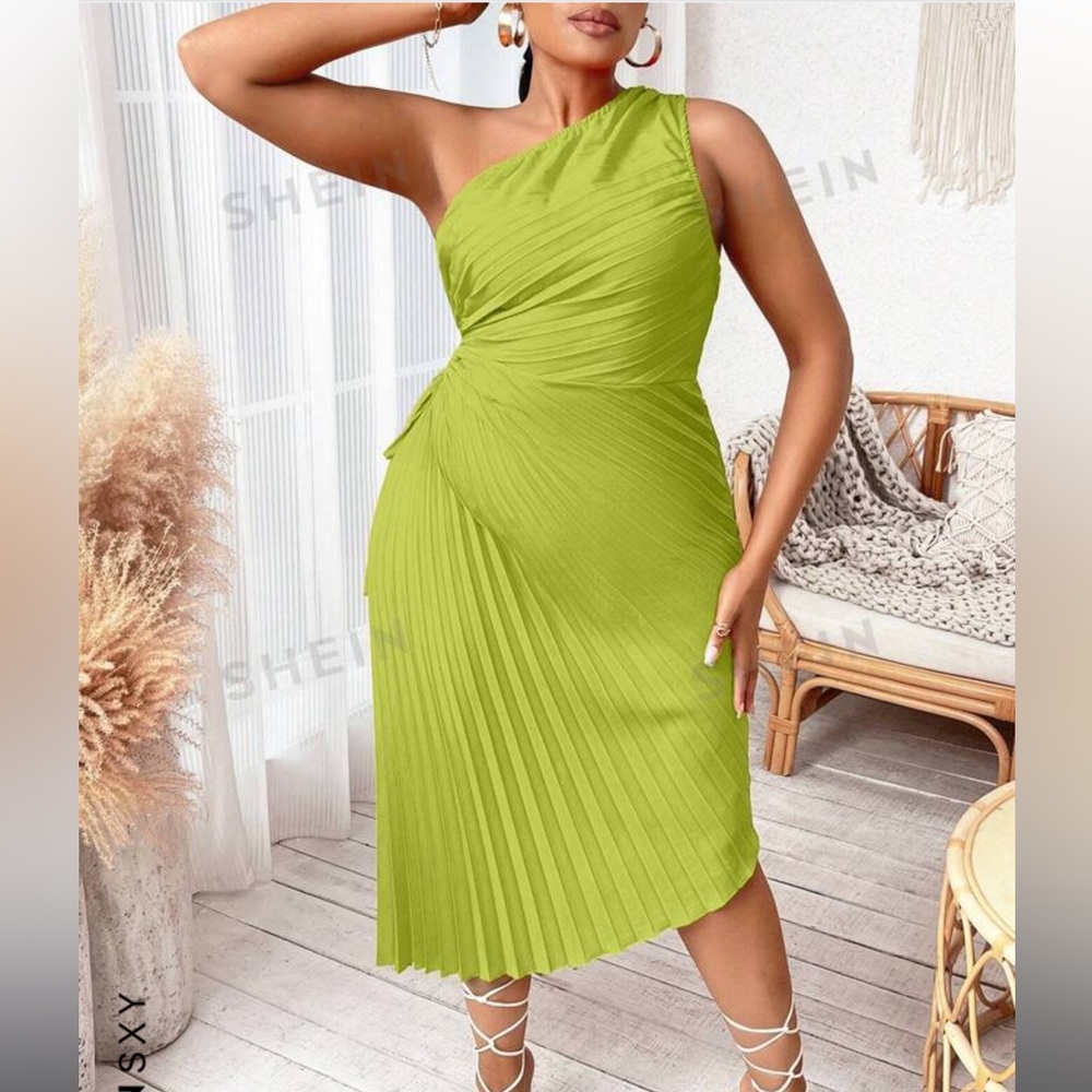 SHEIN One Shoulder Pleated Hem Dress